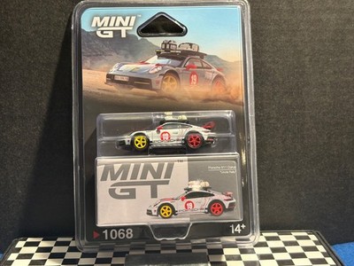 1/64 MINI GT PORSCHE 911 DAKAR UNCLE RALLY #1068 MULTI-COLOR