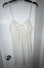 Vtg Vanity Fair Nightgown Womens 36 Off White Lace Trim Slip Dress 34 22  
