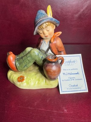 Goebel Limited Edition Series #8 Club Member Exclusive  Coffee Break  409