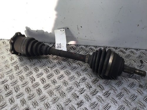 Antriebswelle vorne links VW Golf IV (1J) 1.6 75kW 102PS  AVU