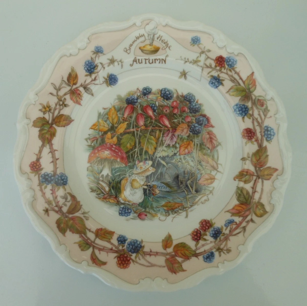 Brambly Hedge Autumn Plate for sale | eBay UK