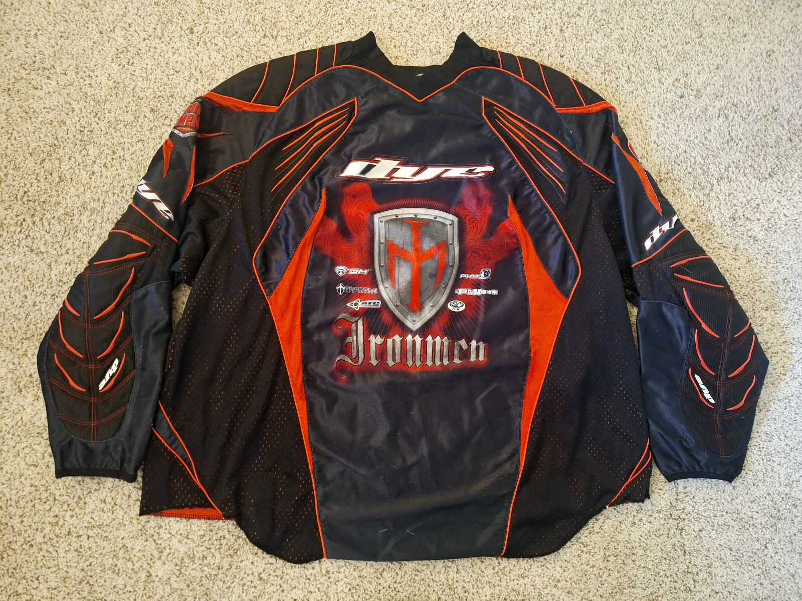 Picture 1 of 2