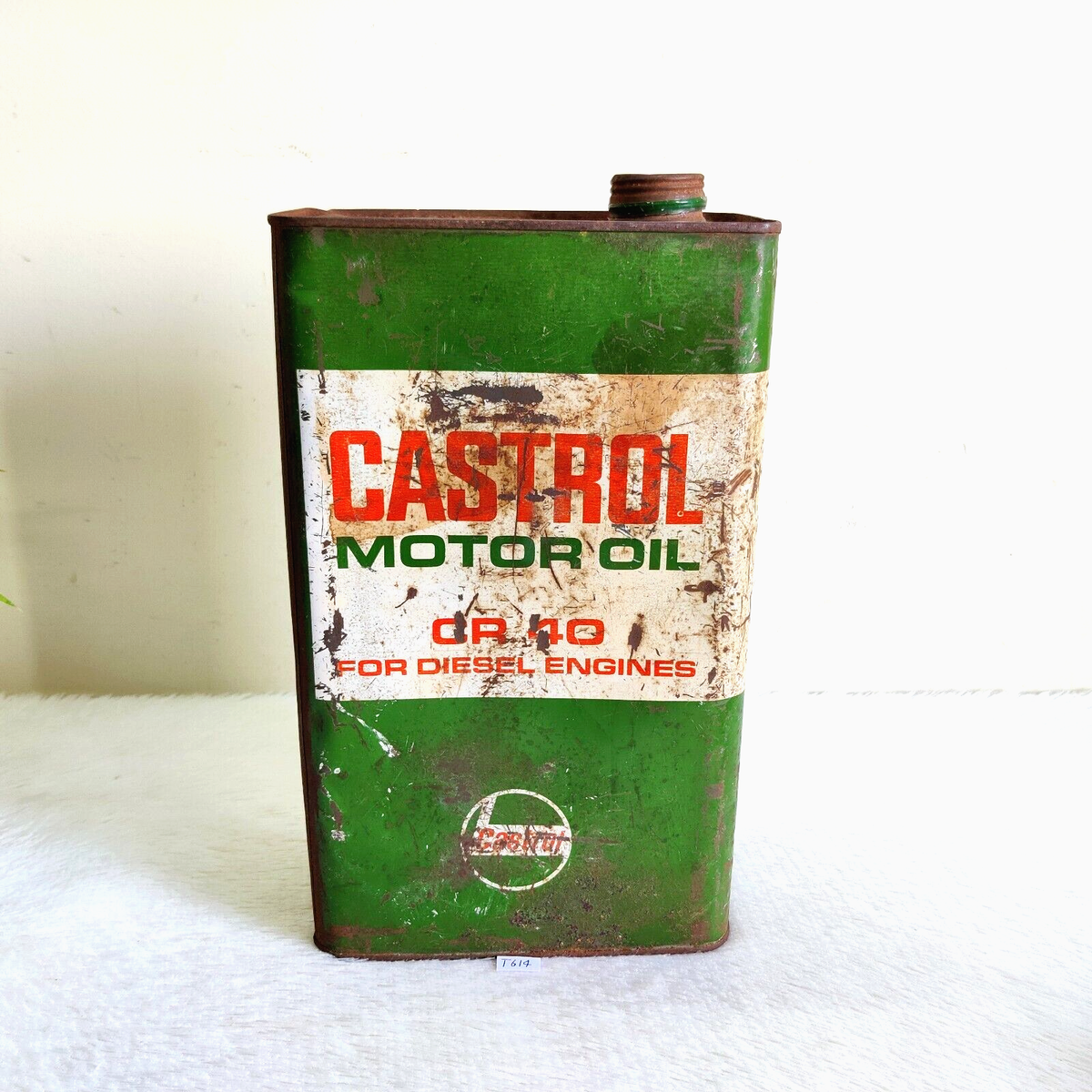 Vintage Castrol Motor Oil CR 40 For Diesel Engine Advertising Tin