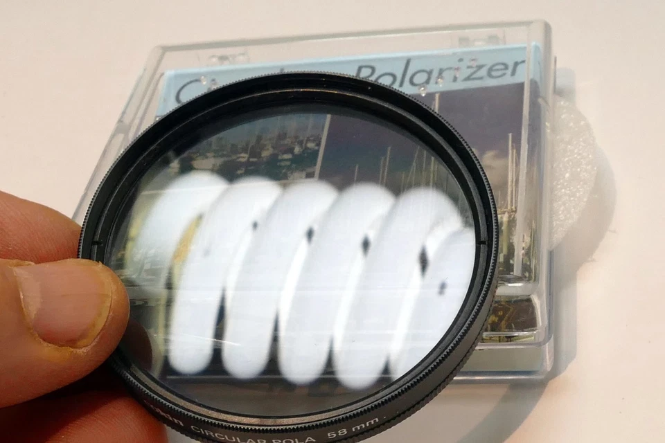 Cokin 58mm Lens Filter 52mm CPL Circular Polarizer POLA - Image 3 of 4