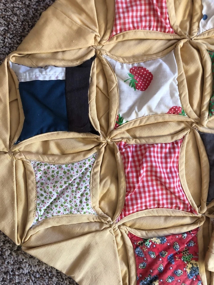 Vintage Cathedral Window small Quilt 3D stained glass 37x35 fabric study - Image 4 of 4