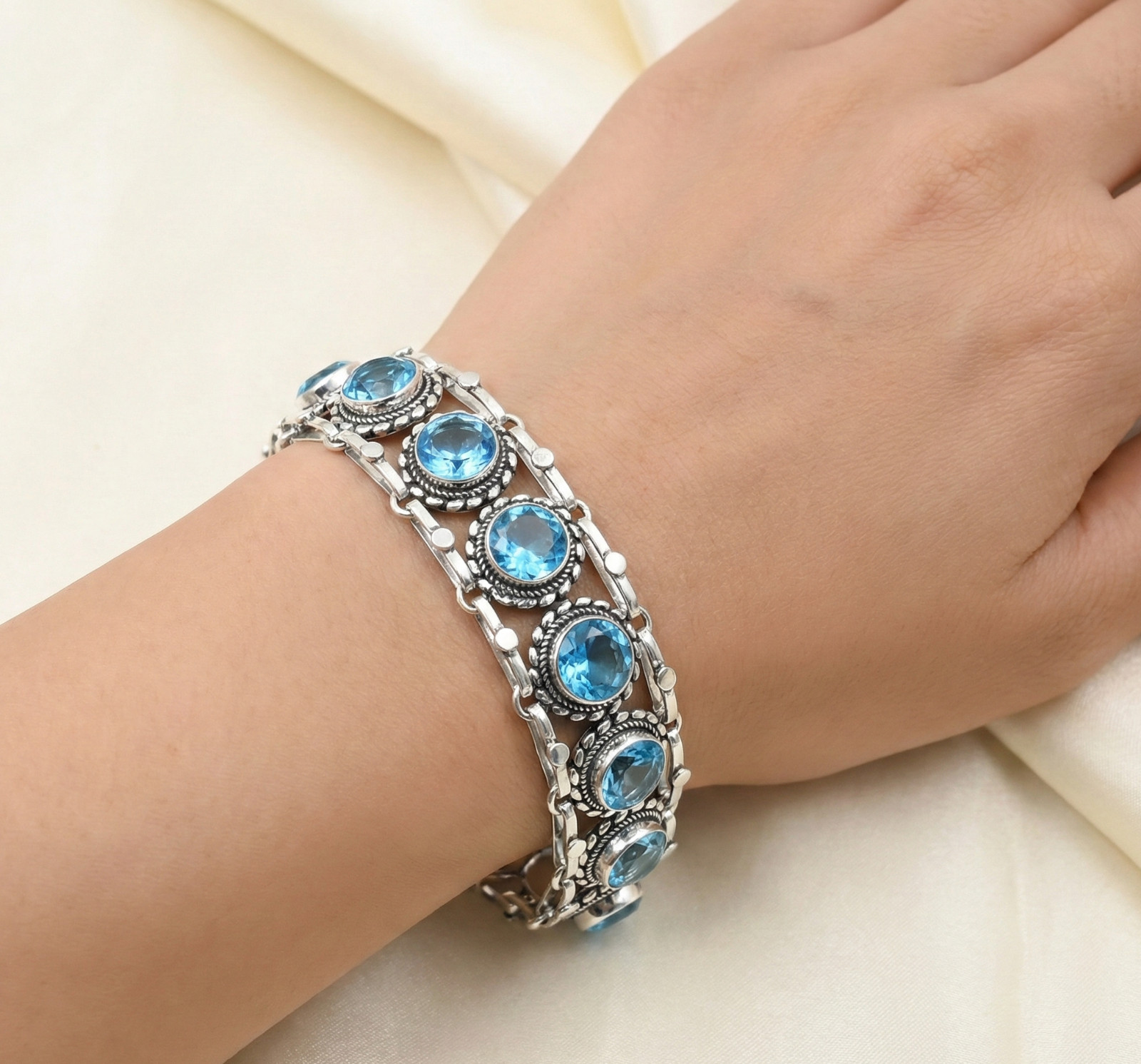 Blue Topaz Gemstone Handmade 925 Sterling Silver Jewelry Chain Bracelet ADJ