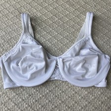 Vtg Vanity Fair 75-070 Satin Lace Underwire Bra Size 38D unlined ivory