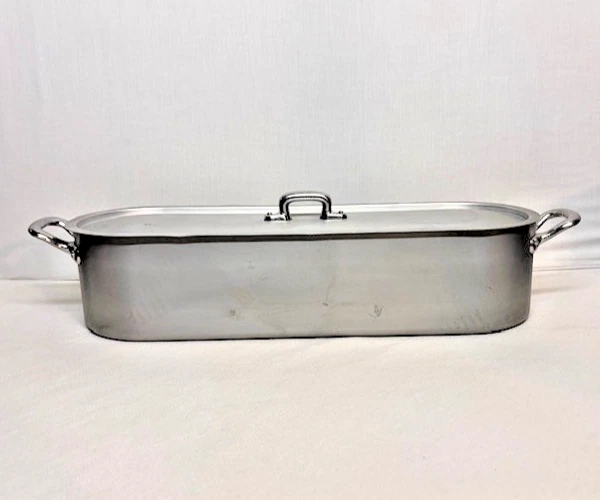 Vintage Aluminum Fish Poacher 20 Inch Roasting Pan with Lid and Perforated Rack