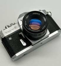 Yashica TL Electro X con obiettivo Yashinon-DS 50mm 1,7