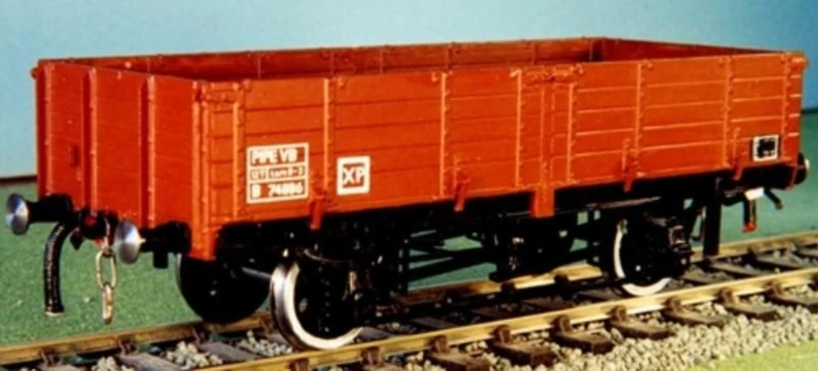 Parkside PS17 O Gauge BR 12t Pipe Wagon Kit