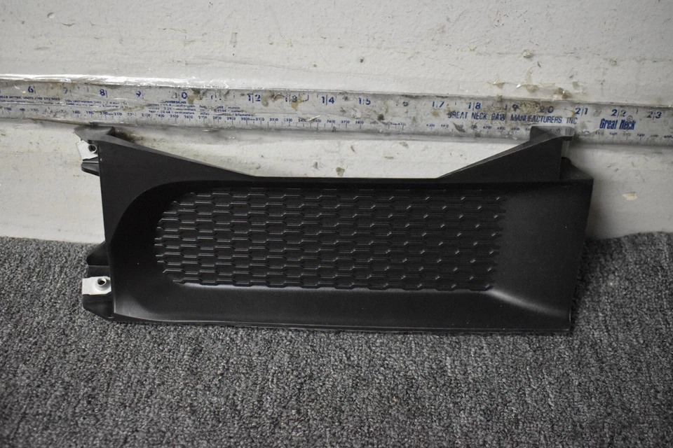 2013-2020 DODGE RAM 1500 BUMPER TRIM PAIR FACTORY OEM - Image 2 of 4