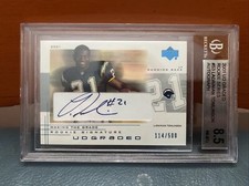 2001 Upper Deck Graded LaDainian Tomlinson Auto Rookie BGS 8.5