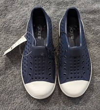 NWT J.Crew Crewcuts Kid's Size 10 Blue Waterproof Sneakers Breathable BF515 4869