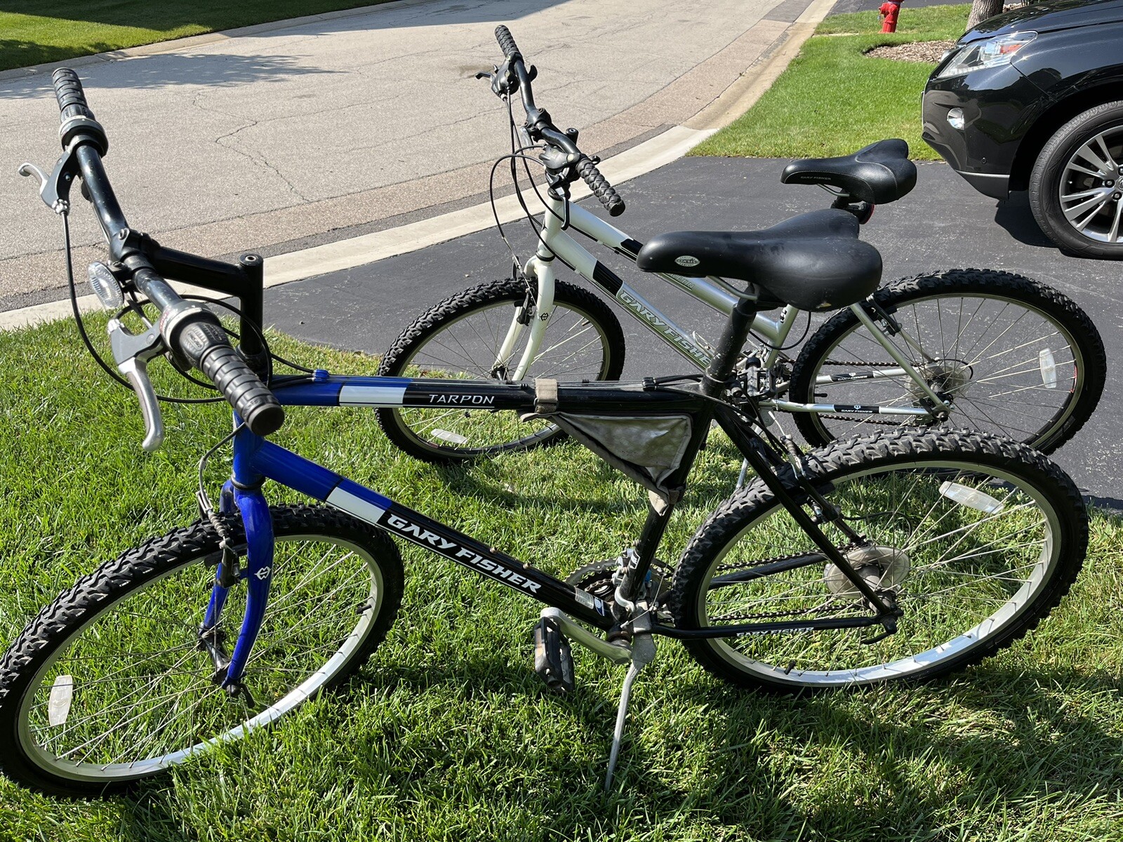 Mountain bikes His And Hers Gary Fisher