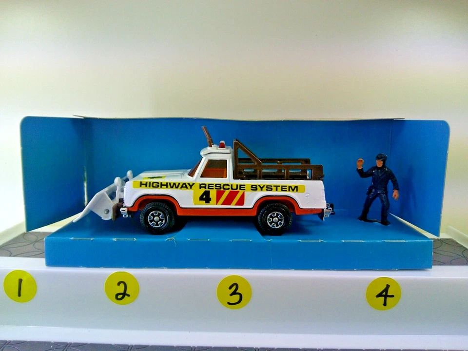 Matchbox Super Kings K-77 Highway Rescue in Box - Image 2 of 4
