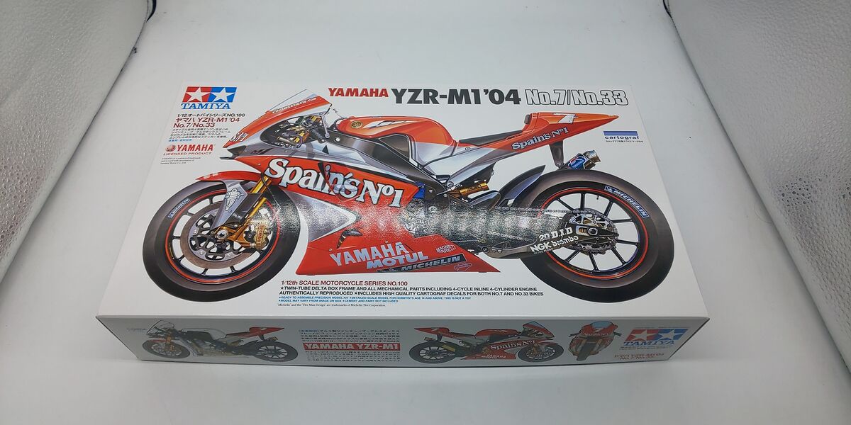 Tamiya 1/12 Motorcycle Series No.100 Yamaha YZR-M1 04 No.7 Tamiya 1/12 Motorcycle Series No.100 Yamaha YZR-M1 04 No.7