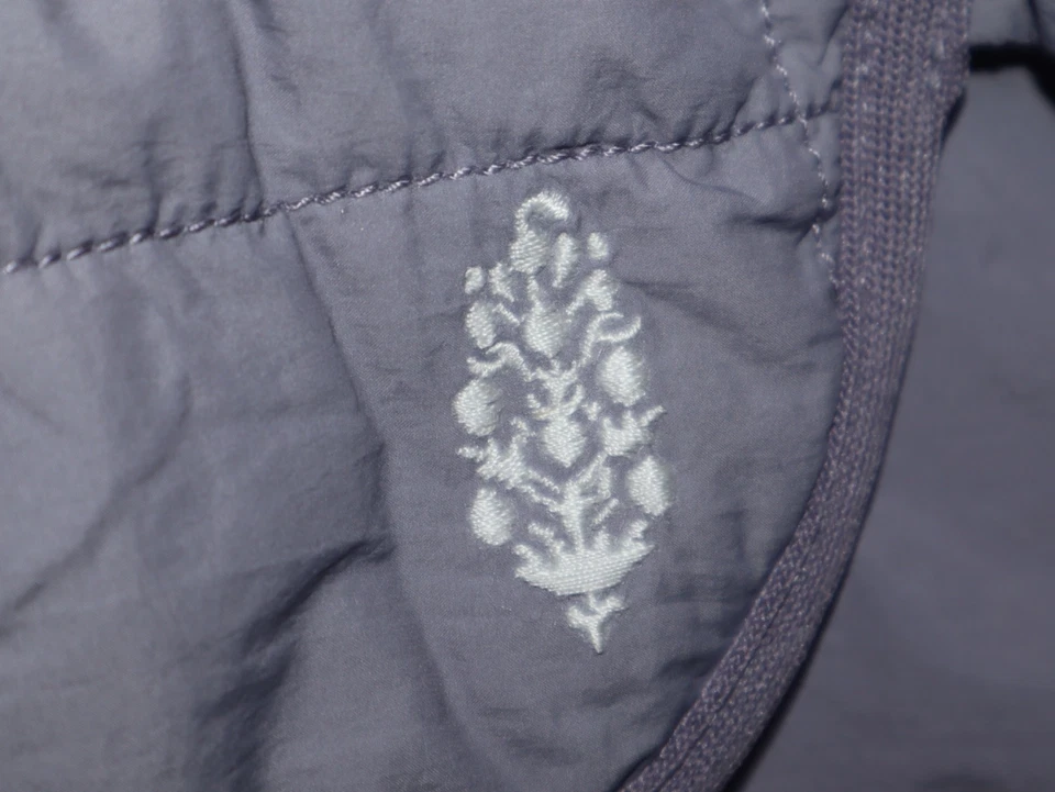 Jaqueta acolchoada Free People Pippa estampada embalável feminina grande aço pêssego nova com etiquetas - Imagem 3 de 4