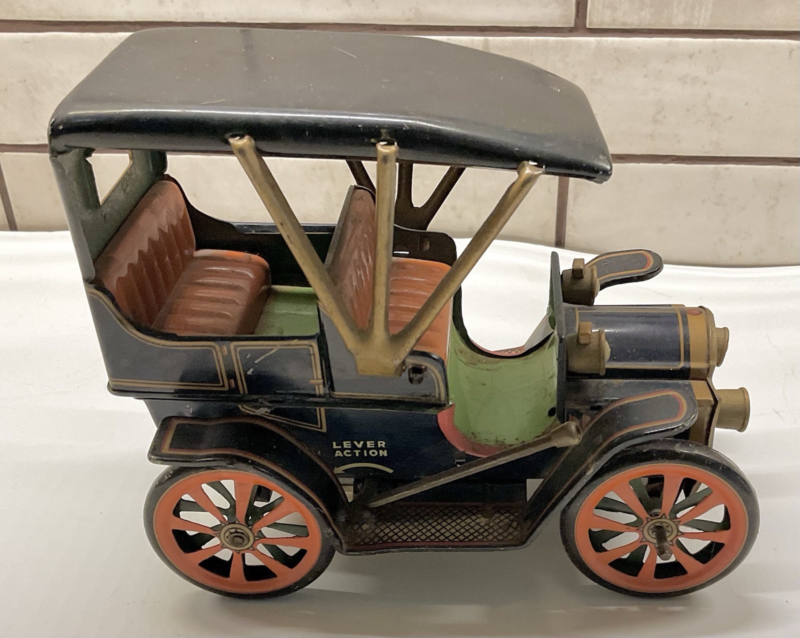 Vintage Lever Action Tin Model T Buggy, Modern Toys Japan Works!