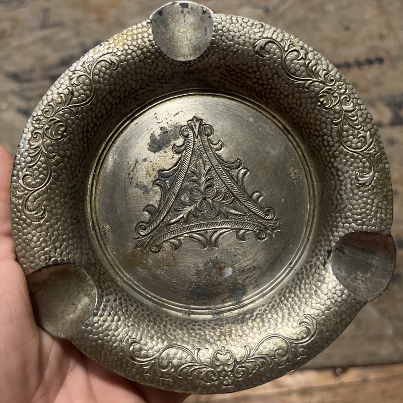 Antique ashtray 