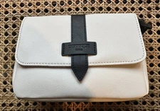 Qatar Airways Business Travel Amenity Kit Diptyque Toiletries Bag - Bag Only