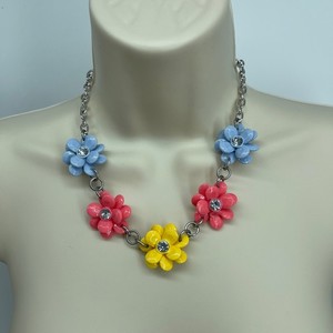 Chunky Flower Necklace Kidcore Coquette Rhinestone Charm Silver Tone Chain 6"
