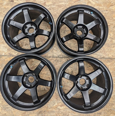 RAYS VOLK RACING TE37 18インチ ホイールセット