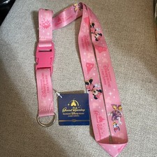 Shanghai Disney Resort Grand Opening Minnie Assist Duck Pink Pin Lanyard - NWT