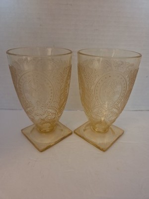2 Excellent Indiana Glass Horseshoe Yellow Footed 9oz Glass Tumblers!