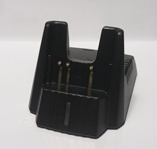 Caricabatterie Yaesu VAC-10 CD-30 per VX-246 FT60 VX-110 e simili