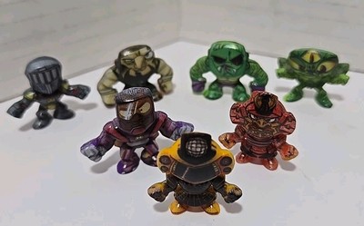 Spin Master Million Warriors Lot of 7 Mini Figures Mixed Great Condition
