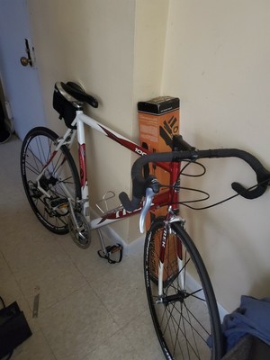 trek 1000c road bike