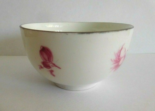 ANTIQUE KPM BERLIN SMALL PORCELAIN CUP AND SAUCER WITH FLORAL PUCE DECORATION - Picture 3 of 12