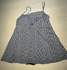 Womens Blk White Skirted One Piece Swimsuit Sz 12 Pre-owned