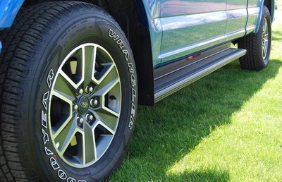 Owens OCF7481ACB-01 ClassicPro 4'' Running Board 15-18 Ford F150 Ext Cab