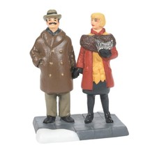 Christmas in The City Village Accessories a Splendid Dinner Figurine, 2.76 Inch,