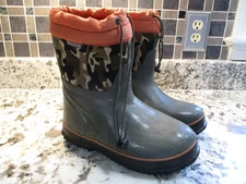 BOGS Neo Classic Boots Big Kids Youth Size 3 Real Tree Camo Insulated Winter
