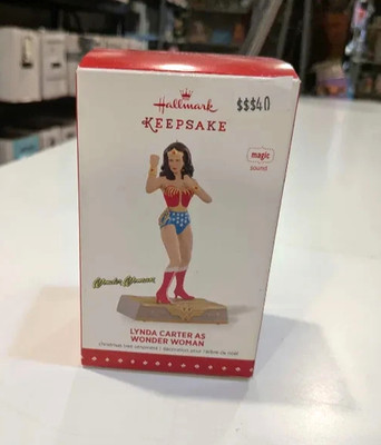 DC Hallmark Keepsake Lynda Carter As Wonder Woman 2015 Plays Theme Song Ornament