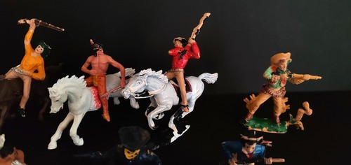 lot 2 reamsa lafredo jecsan comansi cresent toys ljean hoefler jem - Imagen 3 de 13