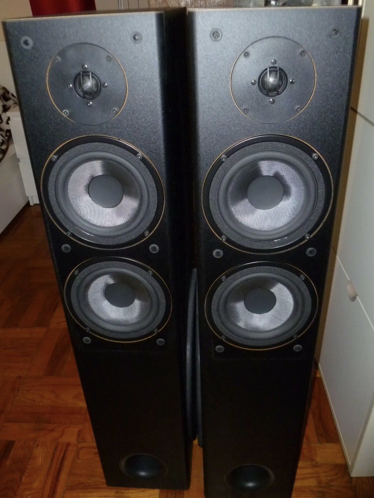Rare Yamaha Tower speakers with 15” subs NSA1738 + NSAC142 + YST