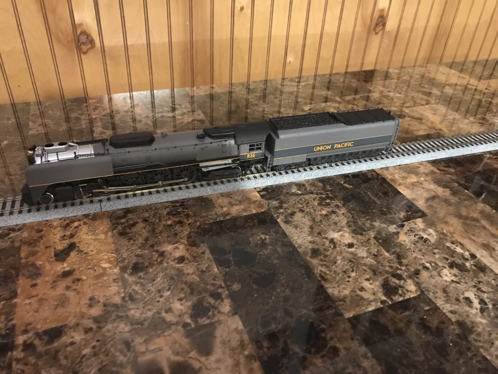 ho scale 844