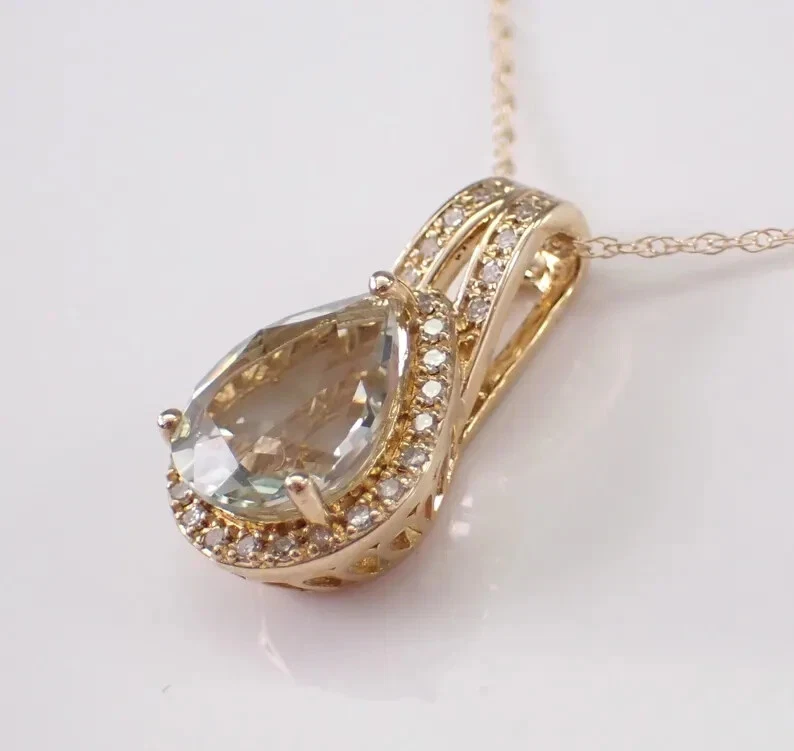 Colgante lágrima aguamarina de 2,00 quilates corte pera creado en laboratorio chapado en oro amarillo de 14 quilates Foto 3 de 4