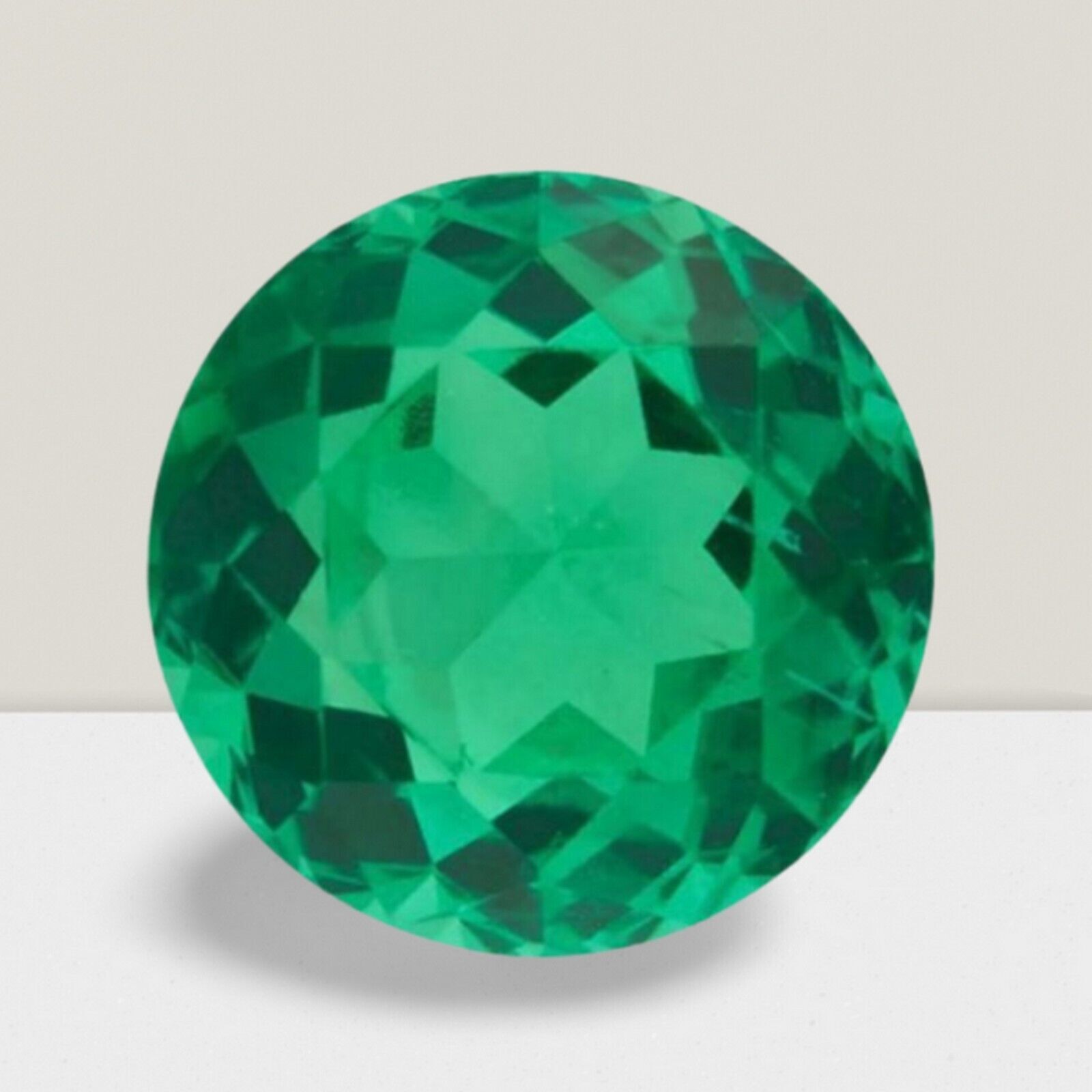Emerald Round Cut Loose Gemstone 5.1 Carats 12mm Flawless