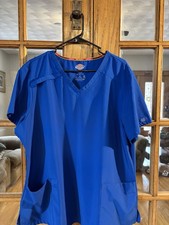 Dickies DK090 2XL And 2245/Juliet XL Royal Scrub Set