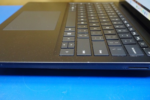 Microsoft Surface laptop 4 13.5 Intel i5-1145G7 8GB DDR4 512GB SSD W11 Pro - Picture 11 of 16