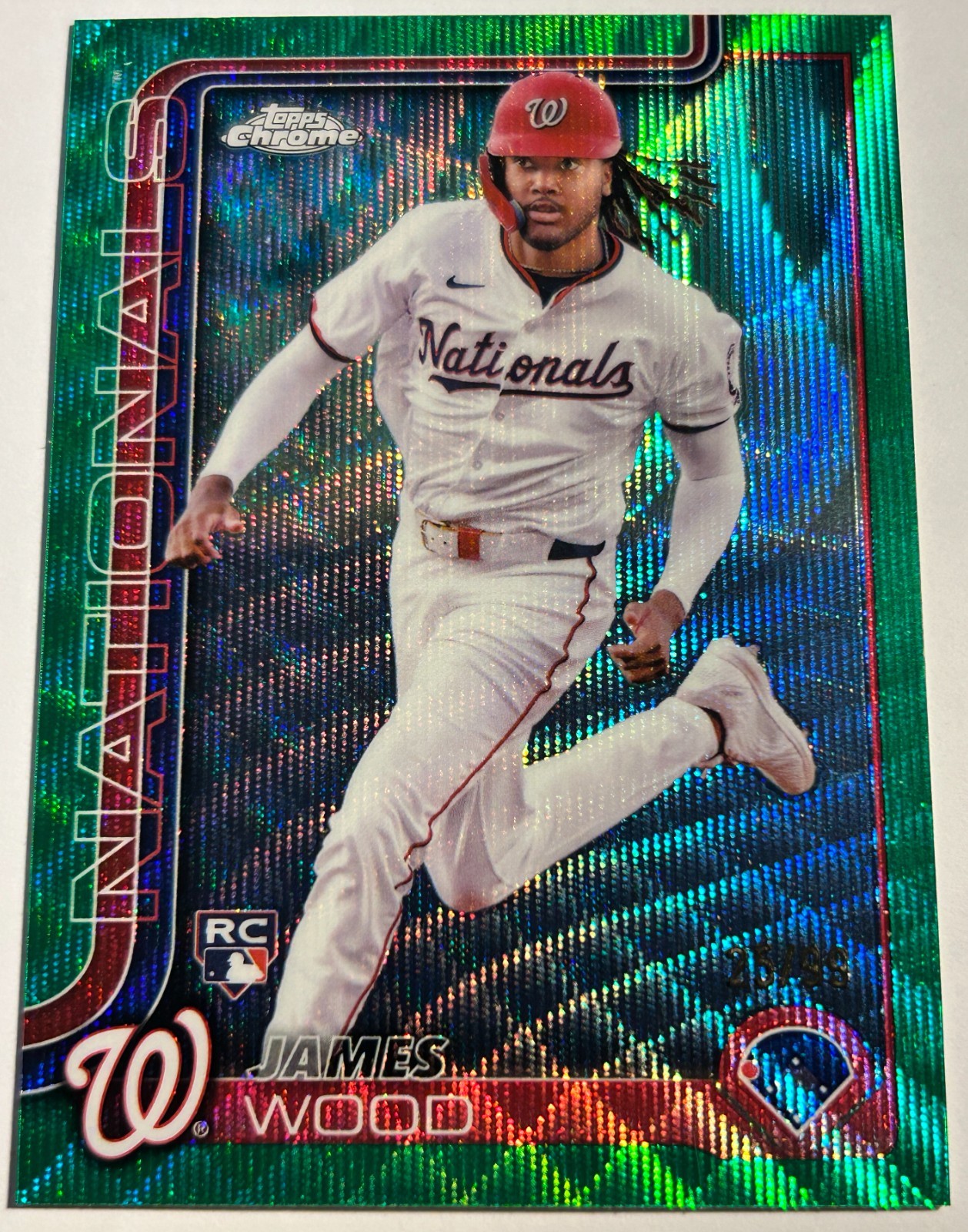 2025 Topps Chrome JAMES WOOD RC 132 Nationals Green Wave Refractor 25/99