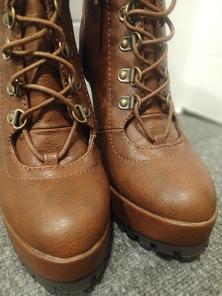 Botines de plataforma JustFab Linanyi para mujer marrón con cordones de 5" tacón alto talla 7 de EE. UU. Foto 4 de 4