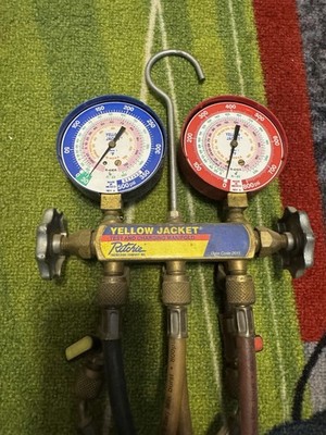 Yellow Jacket Series HVAC Gauge And Hoses