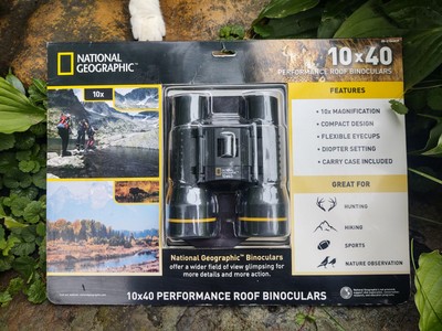National Geographic 10x40 Performance Roof Binoculars with Case - NEW IN BOX