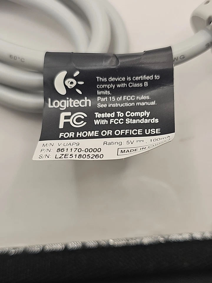 Logitech 961322-0403 Quick Cam Express Web Camera + Box + Install Disc + Manual - Image 4 of 4