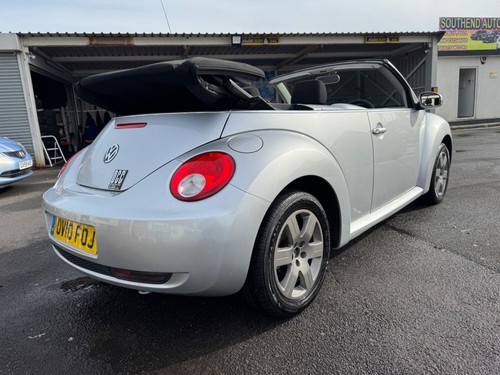 2010 Volkswagen Beetle 1.6 Cabriolet Euro 4 2dr CONVERTIBLE Petrol Manual - Picture 3 of 24